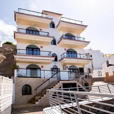 Appartement Caleta Sea View 2 *